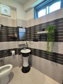 Lotus boutique home - 4