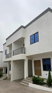 Greek Avenue - 0
