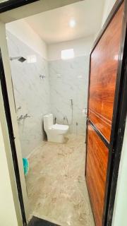 Hotal Shivaay Inn - 6