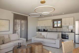 Kourkoumelis Luxury Apartments - 3