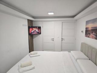 City Center Edy room - 7