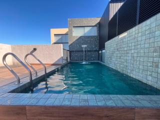 Monoambiente en Equipetrol con balcón y piscina - 4
