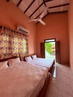 Ceylon Crown Villa - 1