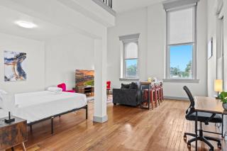 Chic and Comfy Unit w Free Parking Medical District - 7