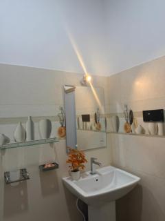 Yuwini Villa - 0