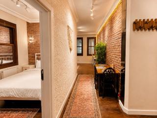 Nu 3 Galata Charm, Historic Beyoğlu Home - 3
