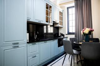 4Elements - One BR Apartments On Republic Square - 4