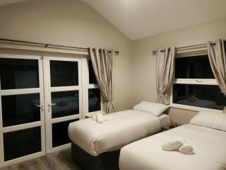 FJ Luxury Homes - 6
