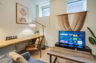 Bright and Modern Studio in Louisville # 109 - 4