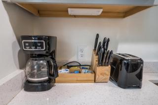 Bright and Modern Studio in Louisville # 107 - 2