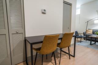 Bright and Modern Studio in Louisville # 107 - 1