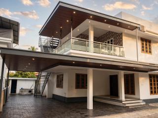 RoyalArc Homes - 0