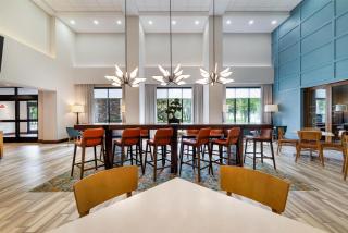 Hampton Inn & Suites Dallas/Plano-East - 4