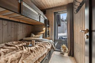 Modern Ski-in Ski-out Cabin Kvitfjell - 2