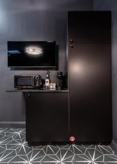 Hollyhock Suite 509 - 4