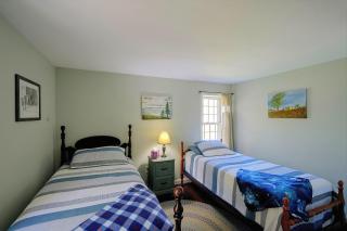 4BR Group Getaway on the Chickley River - 5