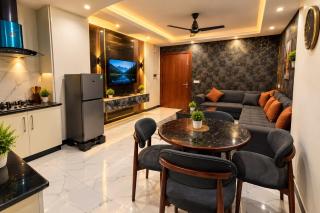 Elegant City Apartment A Home Away From Home - 5