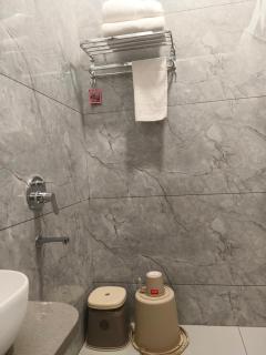 Hotel Oneness Crown, Omkareshwar - 9