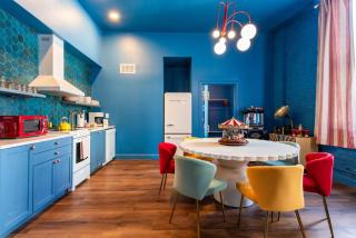 Hollyhock Suite 513 - 6