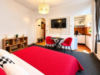 Central Boutique Studio - 1