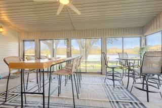 Lakefront St Marys Getaway w/ Boat Dock + Fire Pit - 7
