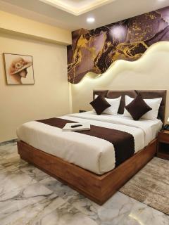 Dyn Hotel - 1