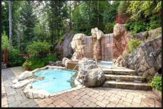 Ski Escape 3BDR Fireplace Pool-Spa Tremblant - 9
