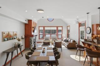 Ski Escape 3BDR Fireplace Pool-Spa Tremblant - 7