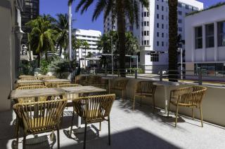 Hilton Garden Inn Miami South Beach - 8