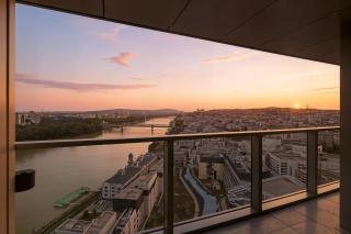 Premium Suite, RIVER & OLD TOWN VIEW,FREE PARKING - 6