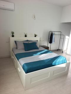 Big room with mountain views - 9