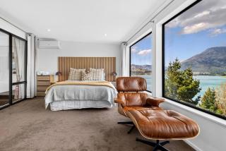 Golden Terrace Sanctuary Scenic Lakeview Retreat - 8