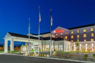 Hilton Garden Inn Wayne - 8