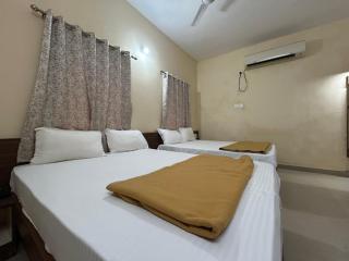 Hotel Dwarka Utsav - 3