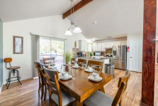Apres Abode • Pet-Friendly Ski Retreat w/ Hot Tub - 8