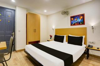 Hotel O Near Anand Vihar Metro Station - 2