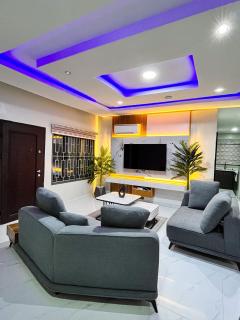 The Lofty-Zez Luxury Apartments - 6