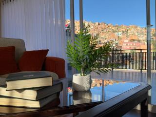 Tu Hogar Fuera de Casa Depto Soleado, Cómodo y Tranquilo - 5