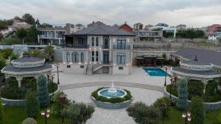 Luxury Villa 5 Rooms 650 sqm - 1