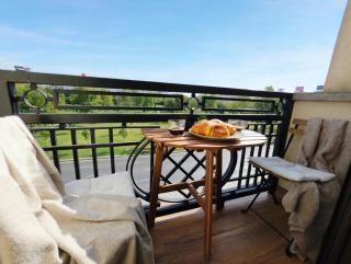 Unirii Square 4BR - 10 Guests - Old Town & Parliament - Boekarest - 1