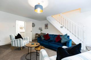 The Cosy Pavilion Stylish 2BR with Free Street Parking - 9