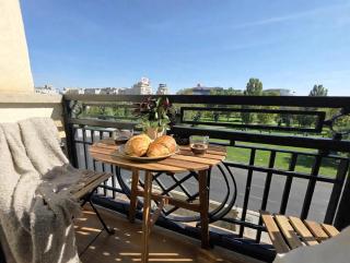 Unirii Square 4BR - 10 Guests - Old Town & Parliament - Boekarest - 2