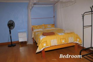 Bonnie Castle - 6