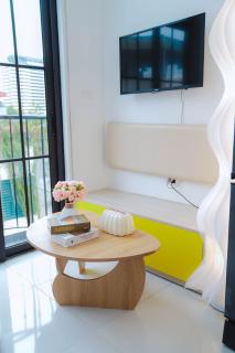 Lakenest Golden Arch Studio Xuan Dinh - 7
