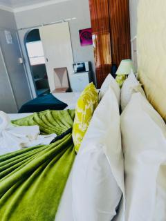Eeufees Lodge and Conferencing - 6