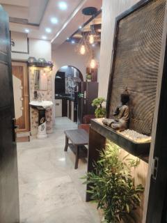 Luxury cozy 2bhk with kitchen - Entire Apartment - 0