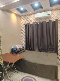 Luxury cozy 2bhk with kitchen - Entire Apartment - 9