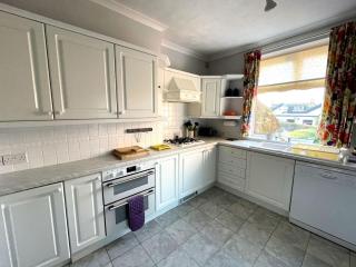 Beautiful Period Property in Central Location - Pass the Keys - Maxwelltown - 8