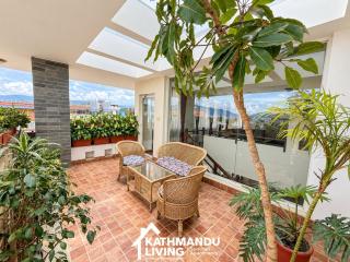 Jhamsikhel Duplex City Views and Private Terrace - 9