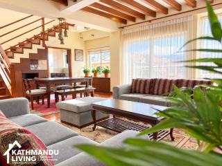 Jhamsikhel Duplex City Views and Private Terrace - 5